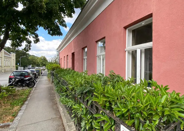 Апартаменты Charmantes Jahrhundertwende Apartment Kritzendorf